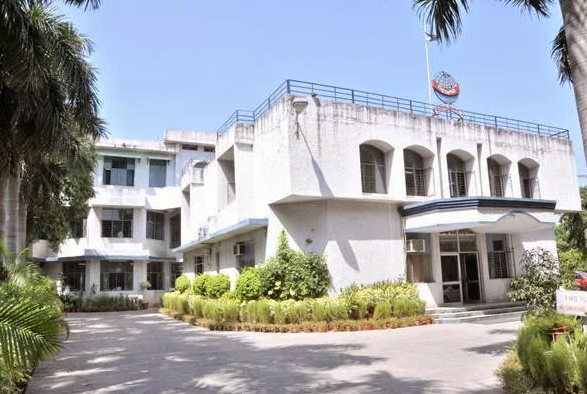 Dewan Public School